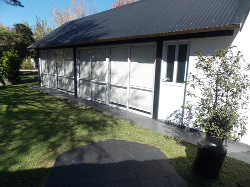 Imagen 26 de 30 de Casa En Venta - 2 Dormitorios 2 Baños - 115 M2 - Abasto