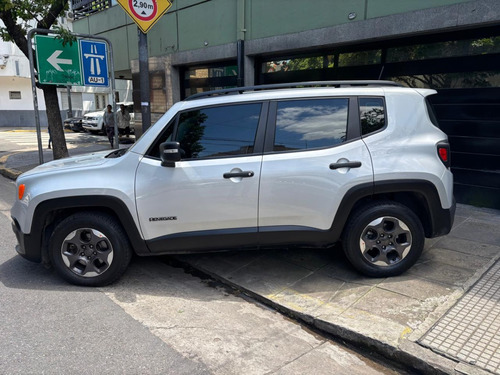 Jeep Renegade 1.8 Sport Plus