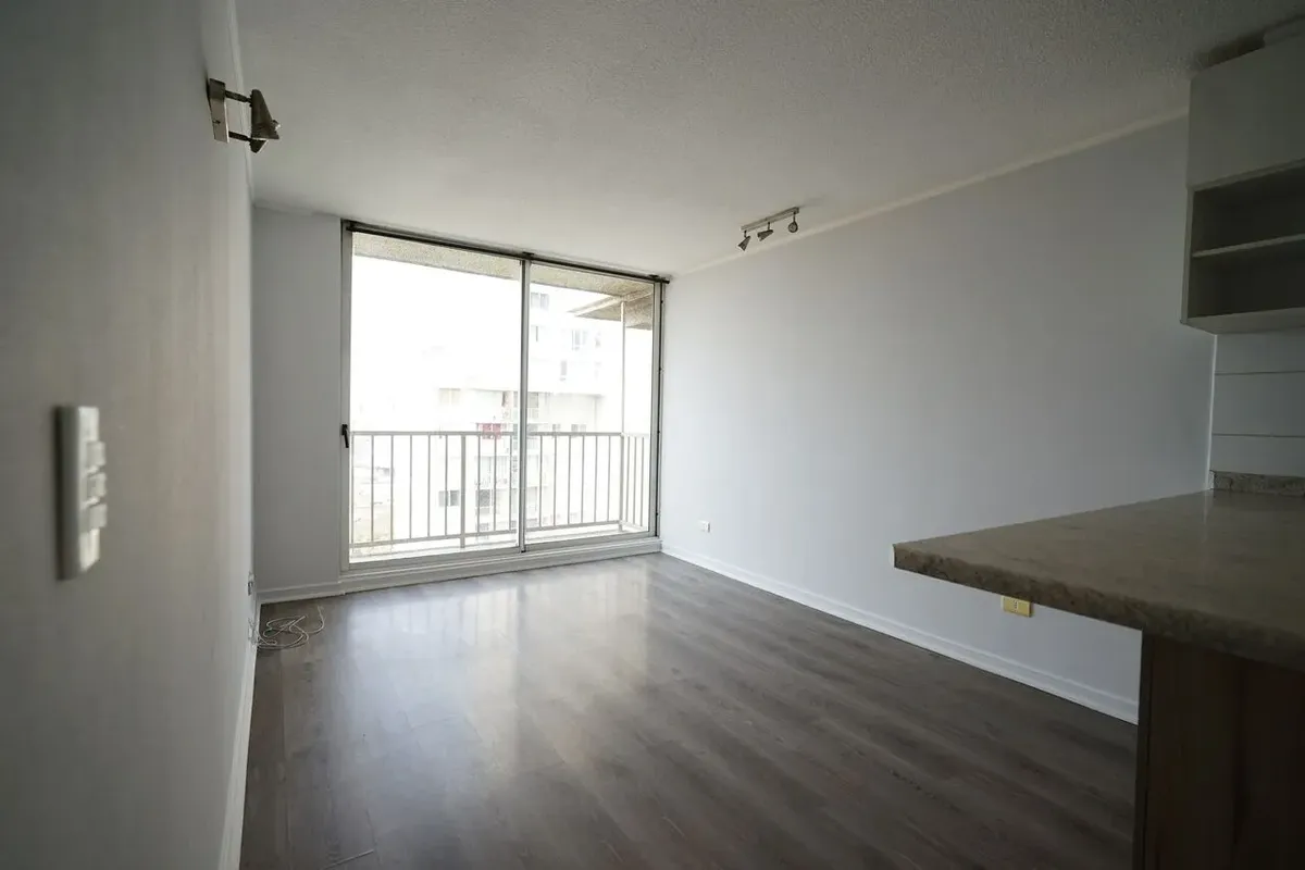Imagen 2 de 12 de Depto 2d1b Con Piscina Y Quincho-barrio Yungay