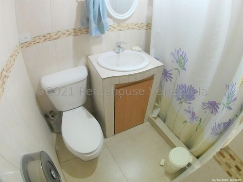Imagen 15 de 18 de Negocios En Venta Rm 25 Mls #22-9946 04128159347