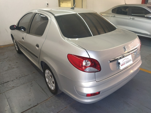 Peugeot 207 Sedan 4 Ptas 1.4 Active 2013 Mhh