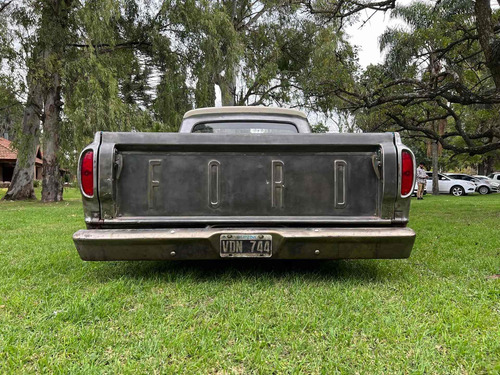Ford F-100 (f100)