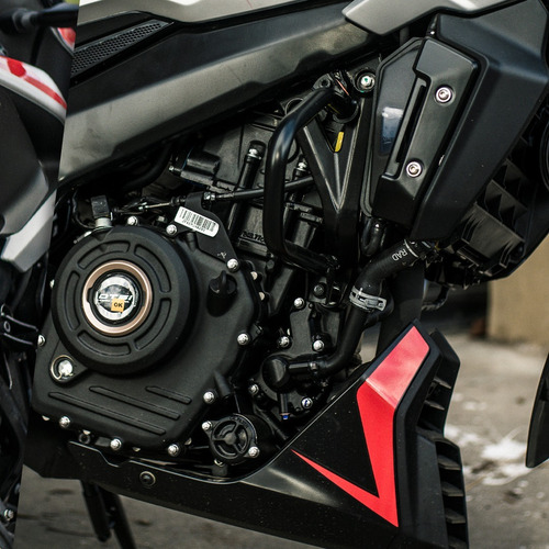 Bajaj Dominar 250 - 0km 2025