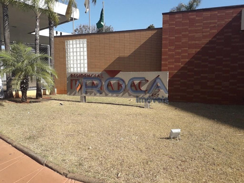 Aluguel De Apartamentos / Padrão Na Cidade De São Carlos 25526