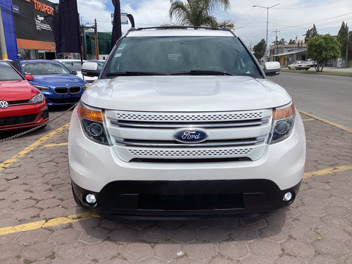 Ford Explorer 4.0 Limited V6 Sync 4x2 Mt