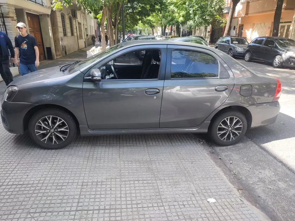 Toyota Etios 1.5 Sedan Xls At