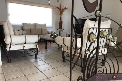 Se Vende Residencia En Lomas De Cocoyoc, Morelos