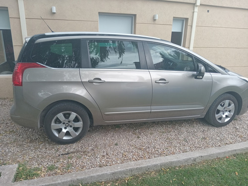 Peugeot 5008 1.6 Feline B/techo Tiptronic
