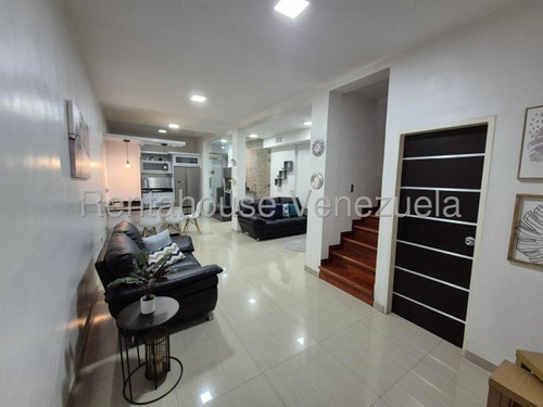 Marianny Gonzalez, Vende Townhouse En Urb Privado La Mata Cabudare