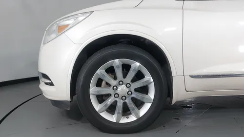 Buick Enclave 3.6 CXL D AT 4WD