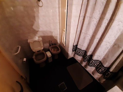 Imagen 11 de 14 de Casa Para 2 Familias En Venta En Castelar Sur
