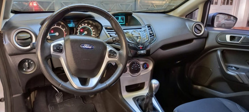 Ford Fiesta Kinetic Desing 2016 Se Plus