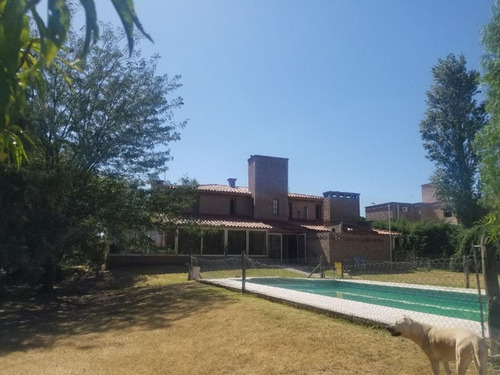 Imagen 6 de 21 de Excelente Casa En Country En Villa Allende