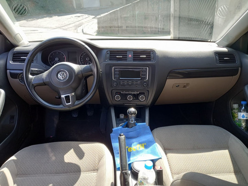 Volkswagen Jetta 2013 2.0 Comfortline Flex 4p Manual