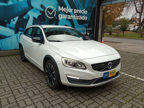 Volvo V60 2017