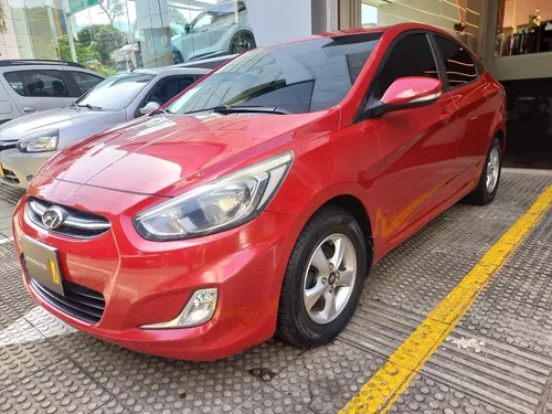 Hyundai Accent 1.6 Premium Mecánica