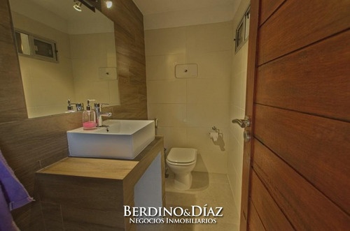Casa - Playa Mansa 3 Dormitorios. Oportunidad- Ref: 667