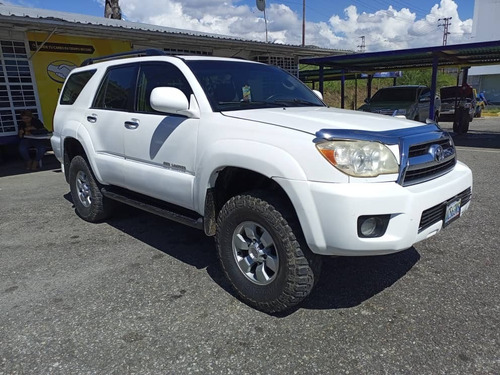 Imagen 3 de 16 de Toyota 4runner