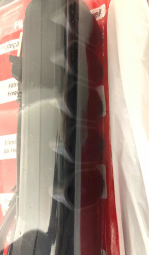 Imagem 4 de 4 de Filtro E Protetor Elétrico De Energia Linha 5 Tom Biv Usb
