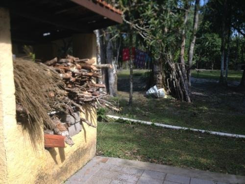 Lindíssima Chácara Com Lago E Suíte Em Itanhaém - Ch017