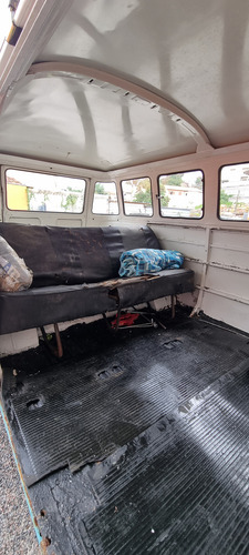Kombi Ano 84 Com Documentação Em Dia.