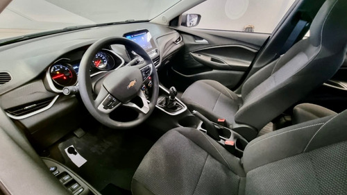Imagen 20 de 25 de Chevrolet Onix Plus Lt Tech 1.2 0km