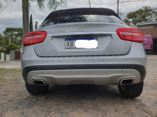 Mercedes-Benz Clase GLA 1.6 Gla200 Urban 156cv