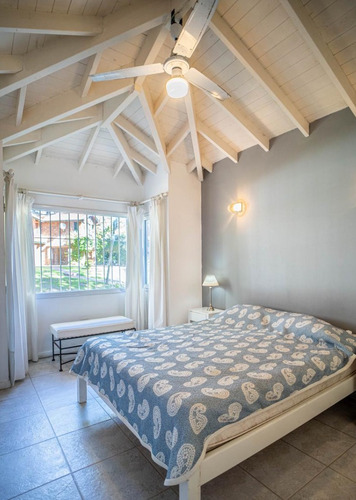 Excelente Casa En Venta En Pinamar Barrio Lasalle