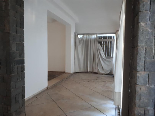 Venta Local Comercial Centro De Carrasco