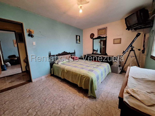 Marcos Gonzalez Vende Amplio Apartamento Zona Este Barquisimeto Lara #25-23121