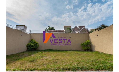 Casa En Venta *grand Bourg * Las Magdalenas