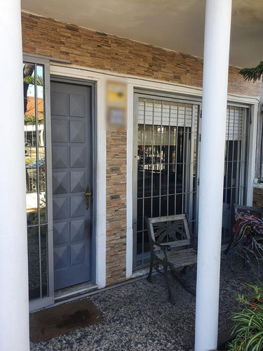 Casa . Propios Prox Hospital Militar