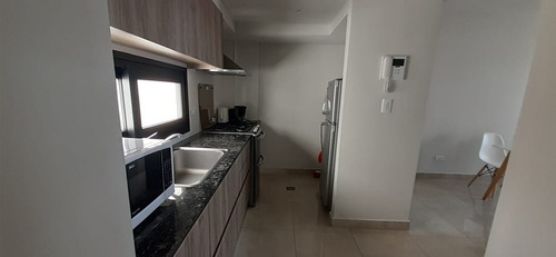 Departamento 2 Ambientes Zona Parque Luro. A Estrenar