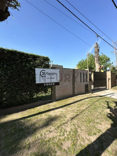 Casa En Venta En City Bell, En Una Planta