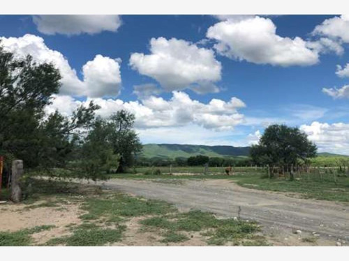 Imagen 1 de 5 de Terreno En Renta Santa Maria Pesqueria