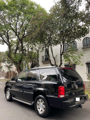 Imagen 3 de 14 de Flamante Cadillac Escalade 2002 Nacional Totalmente Original