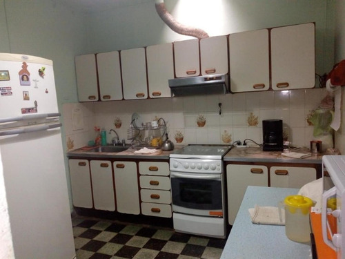 Imagen 2 de 18 de Casa Americana De Tres Ambientes En Venta En Morón Sur