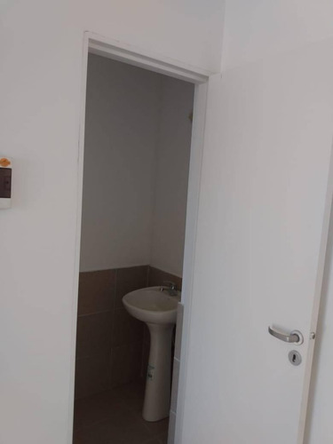 Imagen 9 de 19 de Vendo Duplex Valle Cercano 2 Dormitorios