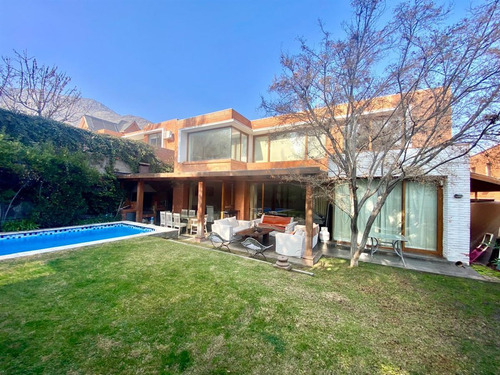 Condominio San Carlos De Apoquindo / Univ: Los Andes