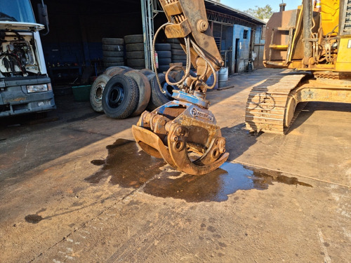 Imagem 2 de 12 de Caterpillar 318dl 2l