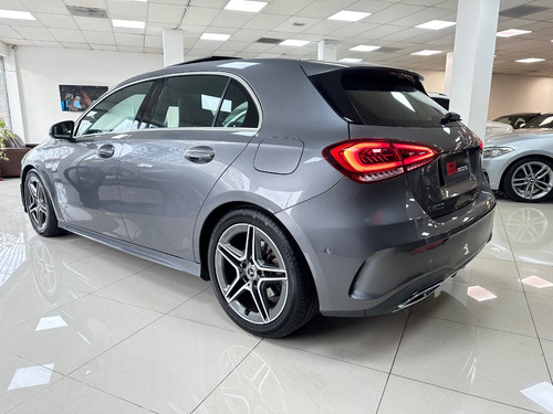 Mercedes Benz A200