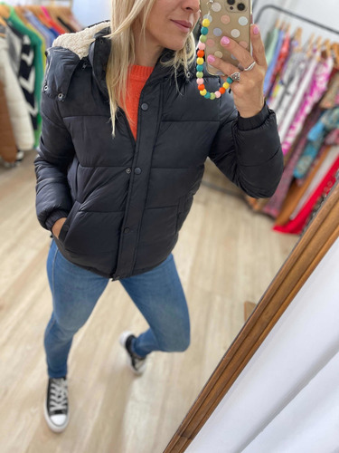 Imagen 6 de 10 de Campera Puffer Forrada En Piel Corderito The Big Shop