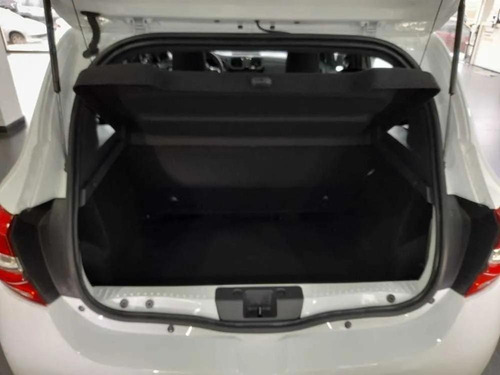 Imagen 10 de 25 de Renault Sandero Life Zen Intense 0km 2023 1.6 #ff