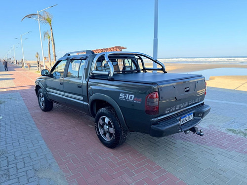 Chevrolet S10 2.8 Executive Cab. Dupla 4x4 4p