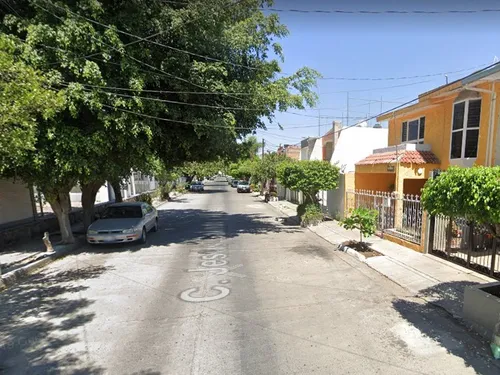 Remato Casa En: C. Jesús Galindo Y Villa 3237, Jardines De La Paz, 44860 Guadalajara, Jal.!!! 204