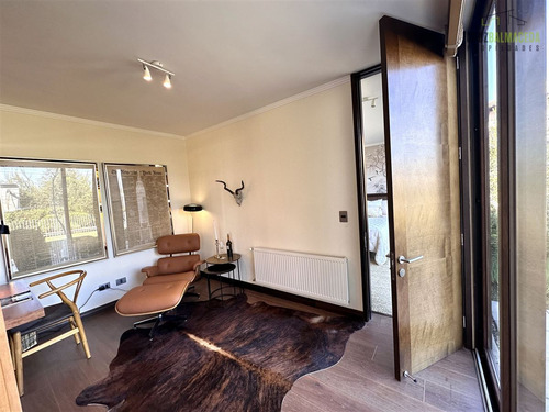 Casa En Venta De 3 Dorm. En Colina