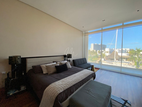 Imagen 21 de 30 de Casa En Venta En Cancun, Puerto Cancun Los Canales