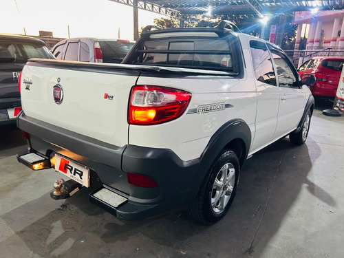 Fiat Strada 1.4 Freedom Cab. Dupla Flex 3p