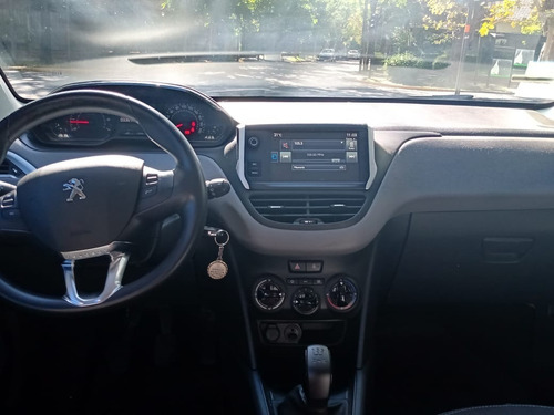 Peugeot 208 Allure 1.5 Touch