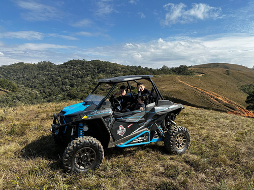 Utv P O L A R I S Modelo: Rzr Xp Turbo Cor: Titanium Meta